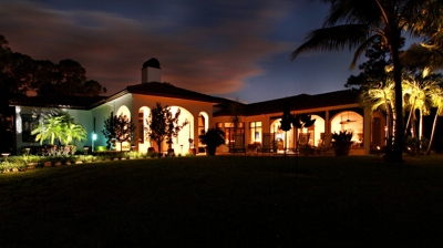 Exterior Lighting Photo